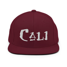 Load image into Gallery viewer, Cali / White Embroidered Snapback Hat