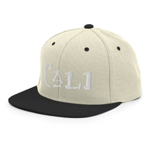 Load image into Gallery viewer, Cali / White Embroidered Snapback Hat