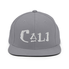 Load image into Gallery viewer, Cali / White Embroidered Snapback Hat