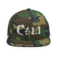 Load image into Gallery viewer, Cali / White Embroidered Snapback Hat
