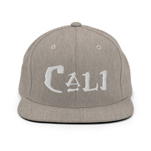 Load image into Gallery viewer, Cali / White Embroidered Snapback Hat
