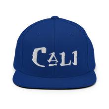 Load image into Gallery viewer, Cali / White Embroidered Snapback Hat
