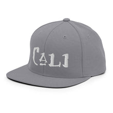 Load image into Gallery viewer, Cali / White Embroidered Snapback Hat
